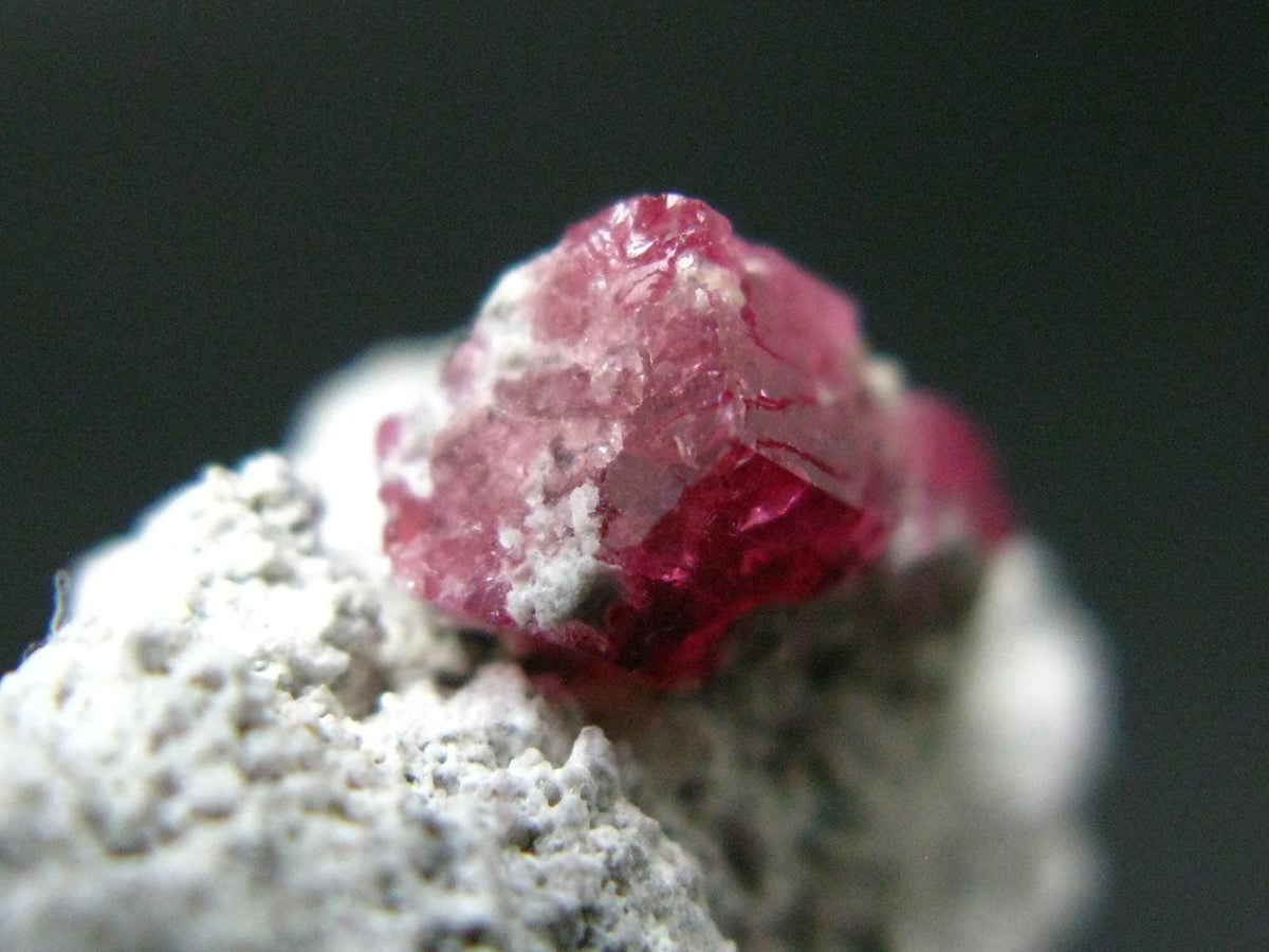 Rare Gem Bixbite Red Emerald Beryl Cluster From Utah USA - 1.3" - 5.61 Grams