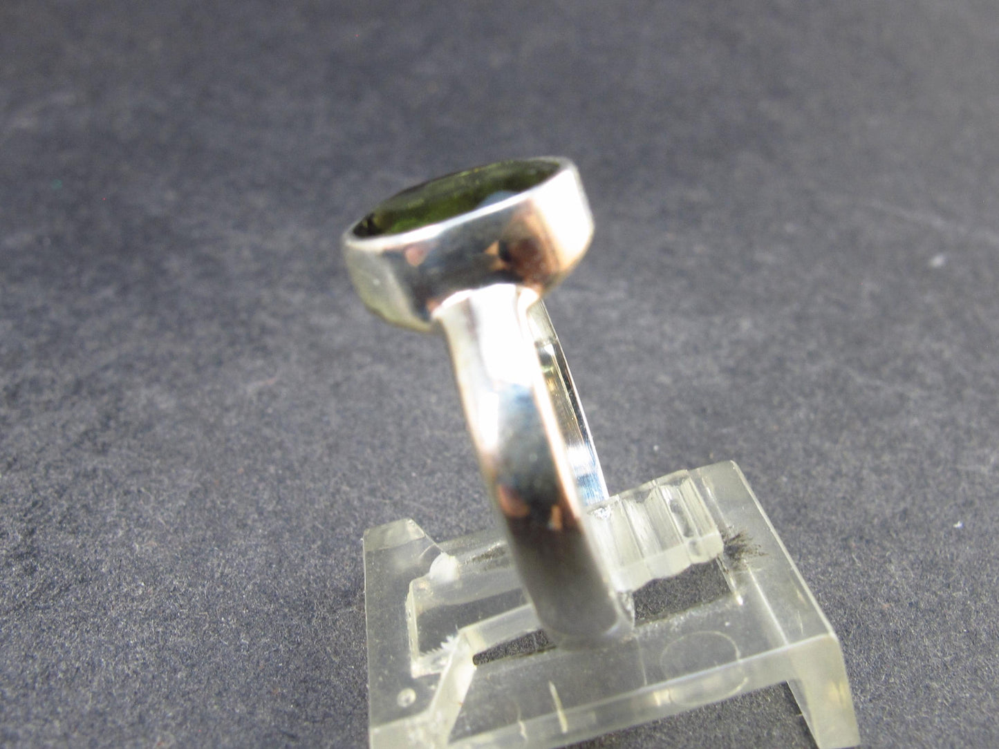 Moldavite Tektite Facetted Silver Ring from Czech Republic - Size 6 - 3.47 Grams
