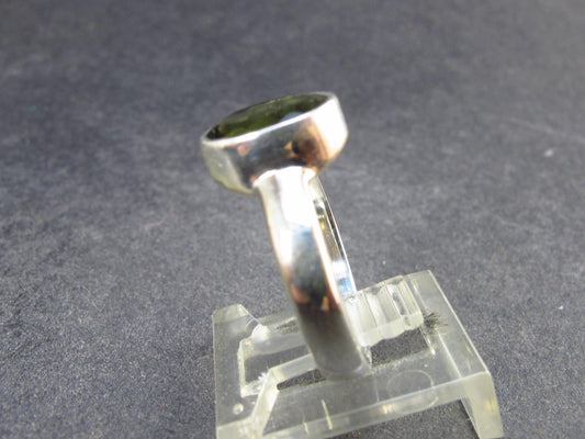 Moldavite Tektite Facetted Silver Ring from Czech Republic - Size 6 - 3.47 Grams