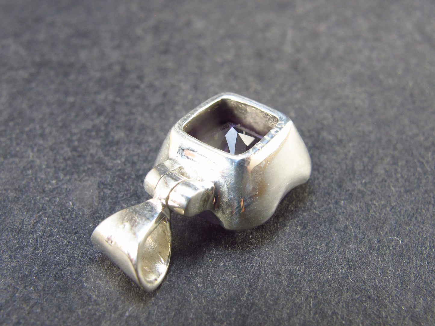 Genuine Rich Purple Faceted Amethyst Sterling Silver Pendant From Brazil - 0.7" - 3.72 Grams