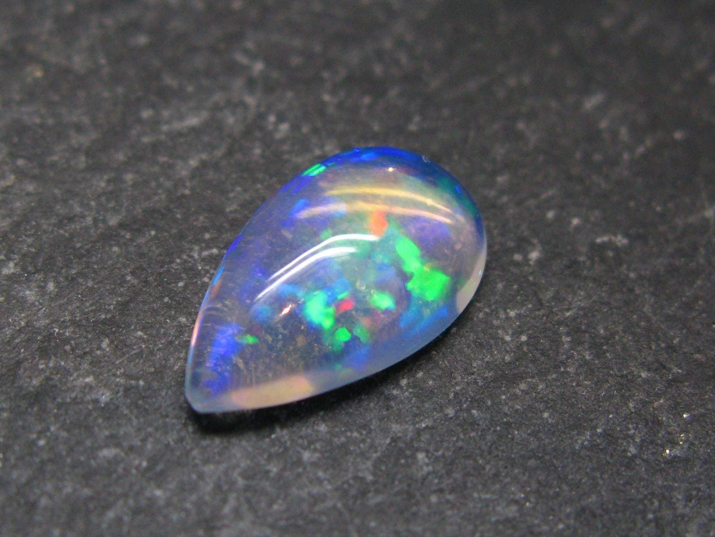 Precious Opal Cabochon From Welo Ethiopia - 3.14 Carats