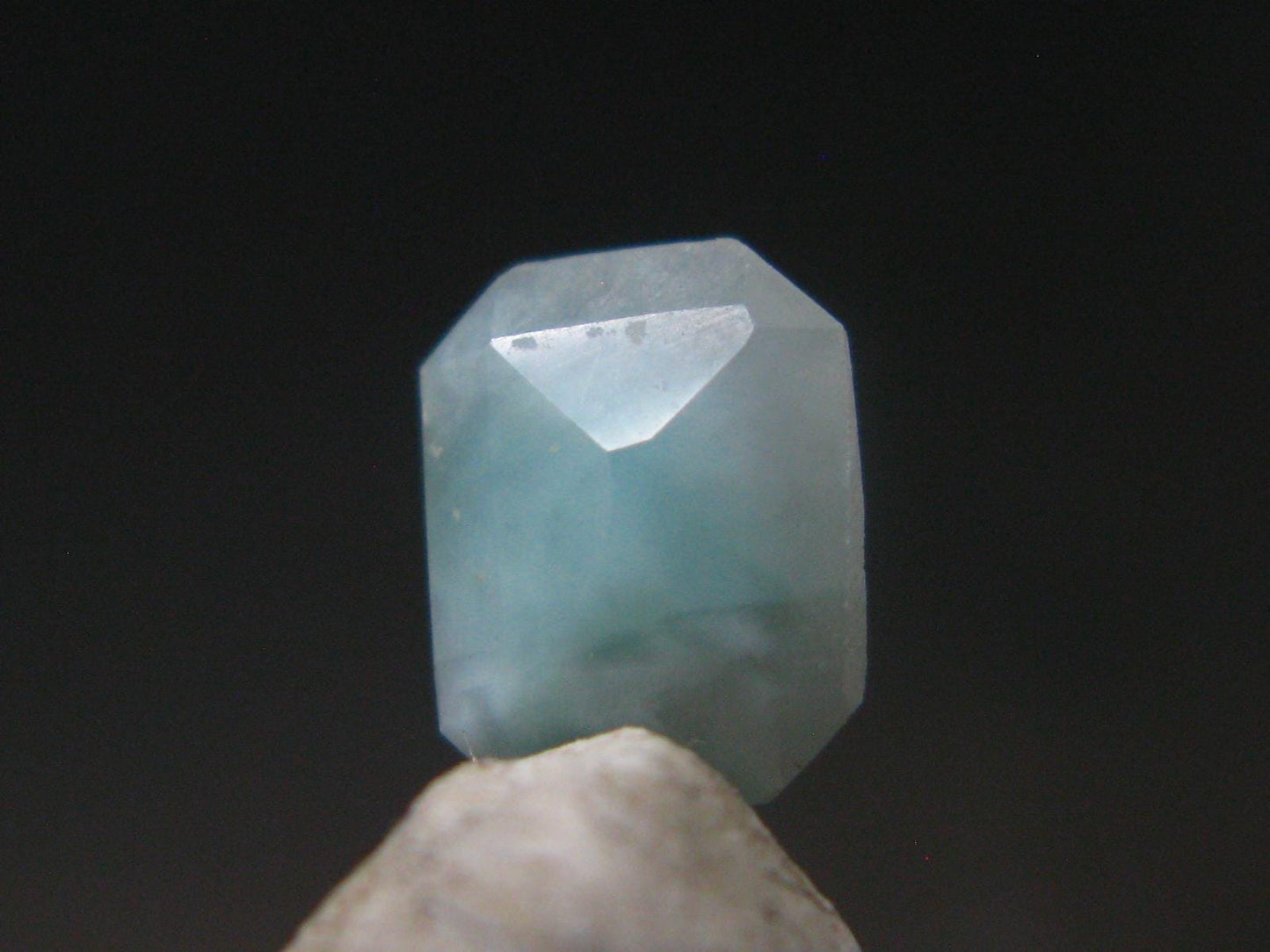 Rare Gem Larimar Cut Stone from Dominican Republic - 1.30 Carats