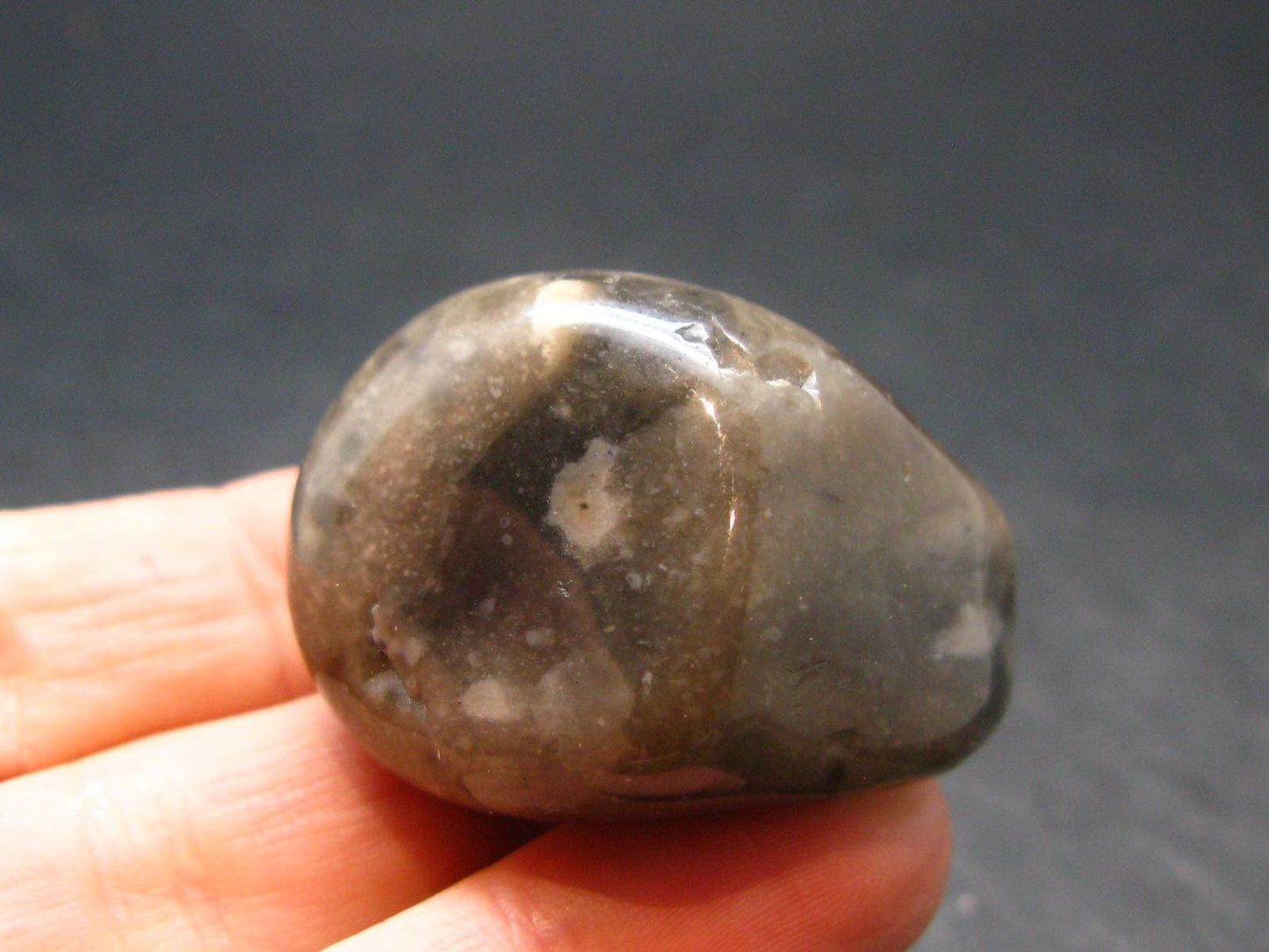 Natural Circle Stone Tumbled Stone from UK - 1.4" - 27.18 Grams