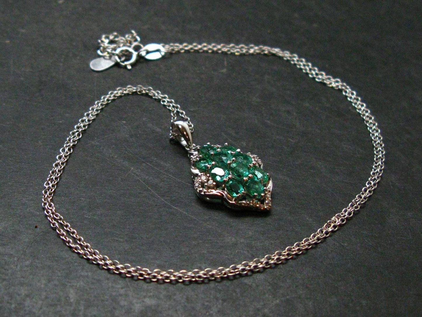 Emerald Silver Pendant W/Chain From Colombia - 3.73 Grams Total