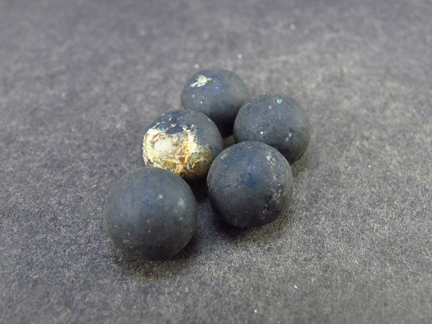 Lot of 5 Covelite Little Balls From Peru - 5.9 Grams