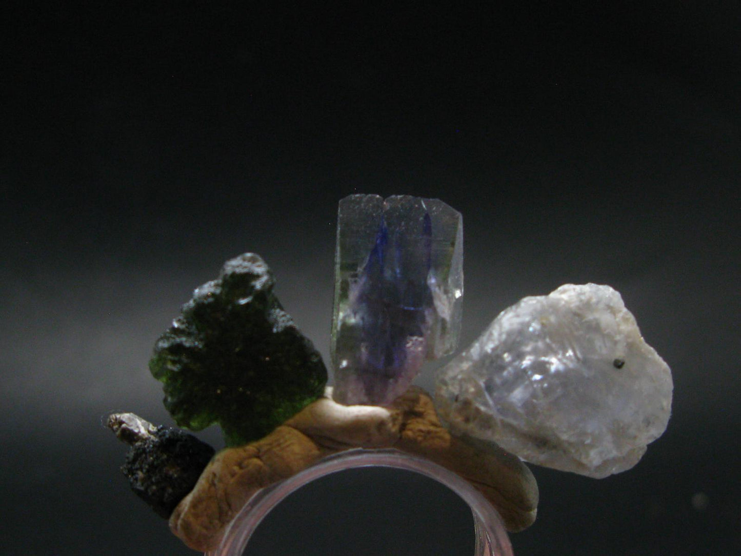 Synergy 12 Set Phenakite Moldavite Natrolite Petalite Danburite Tektite Scolecite Herderite Tanzanite Brookite 111.0 Gr