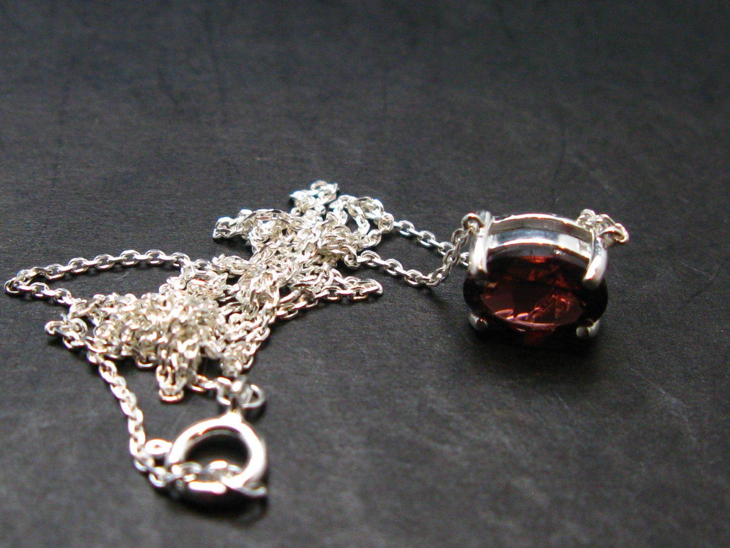 Red Garnet Almandine Gem Silver Pendant with Chain From India - 18" - 2.33 Grams
