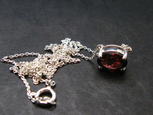 Red Garnet Almandine Gem Silver Pendant with Chain From India - 18" - 2.33 Grams