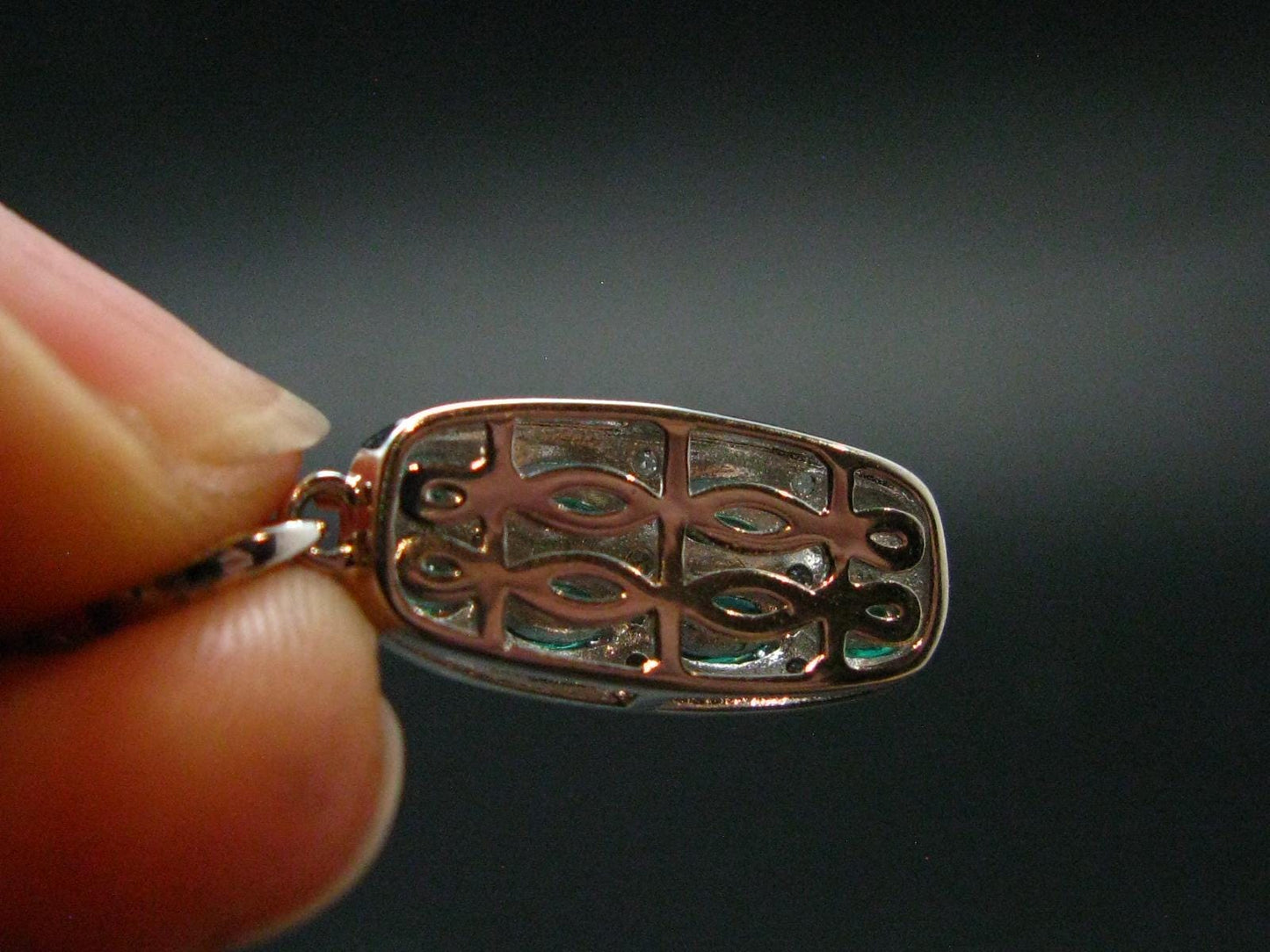 Emerald Silver Pendant W/Chain From Colombia - 3.68 Grams Total