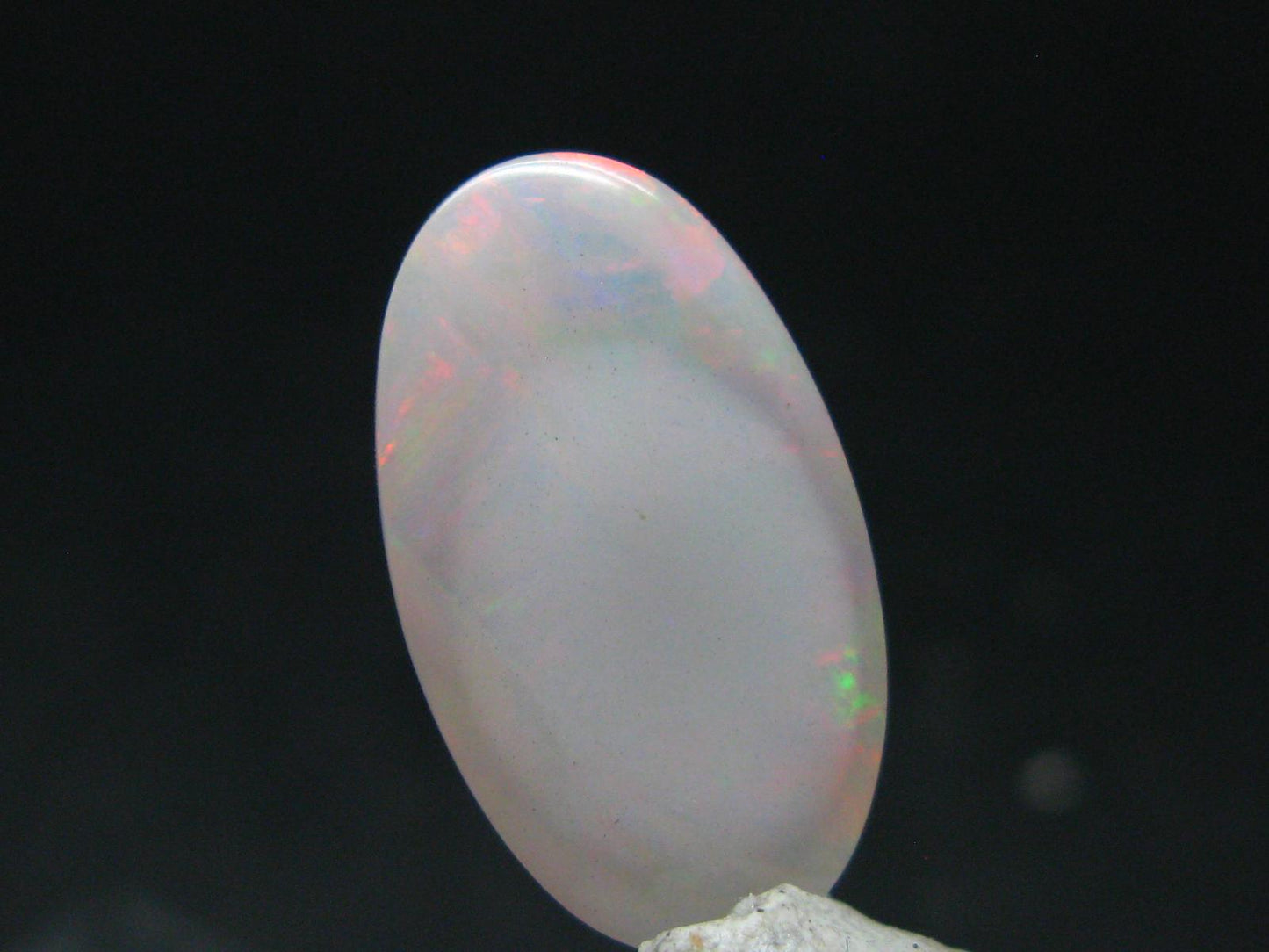 Precious Opal Cabochon From Welo Ethiopia - 10.69 Carats