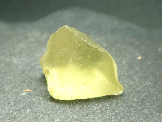 Nice Gem Libyan Tektite Raw Piece From Libya - 8.49 Grams - 0.9"