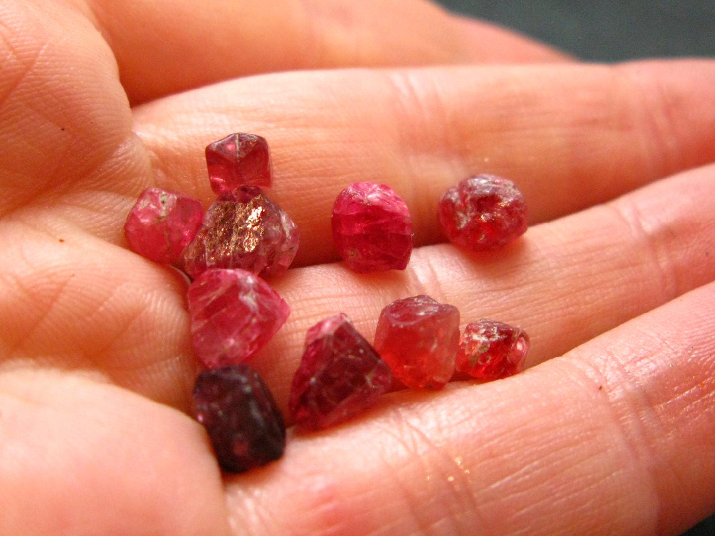 lot of 10 Spinel Crystals From Tanzania - 14.70 Carats