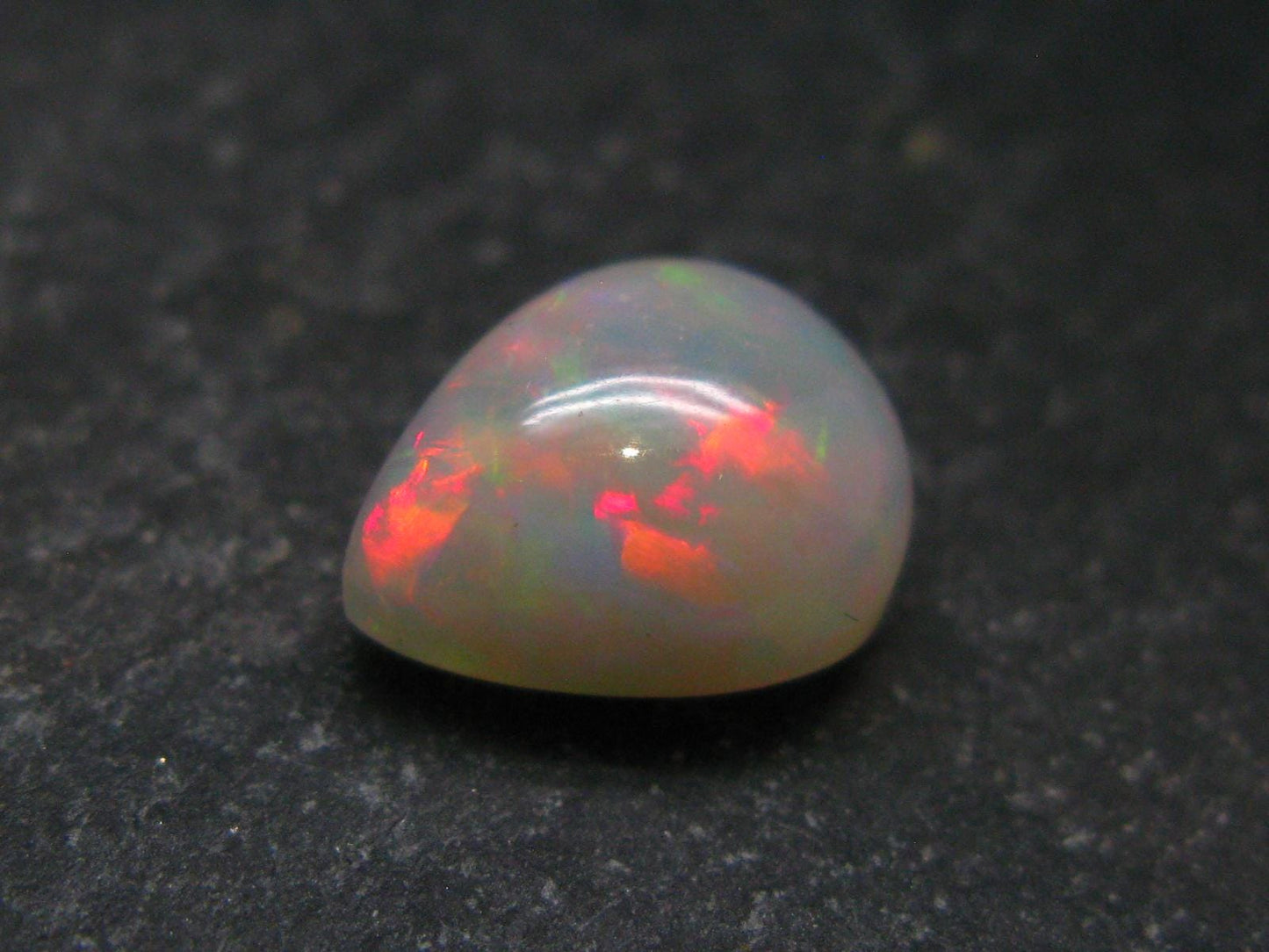 Precious Opal Cabochon From Welo Ethiopia - 3.90 Carats