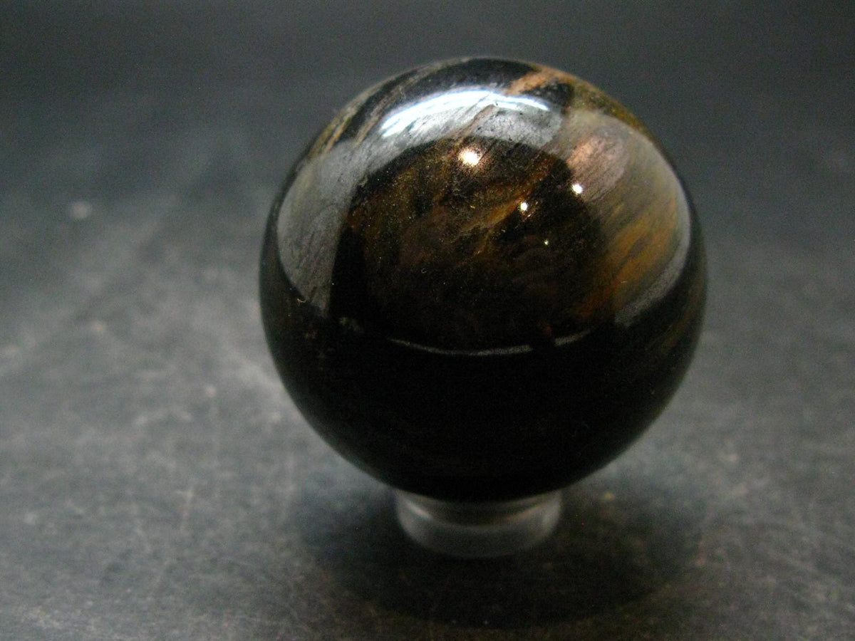 Rare ISUA Sphere Ball from Greenland - 1.6" - 110.18 Grams