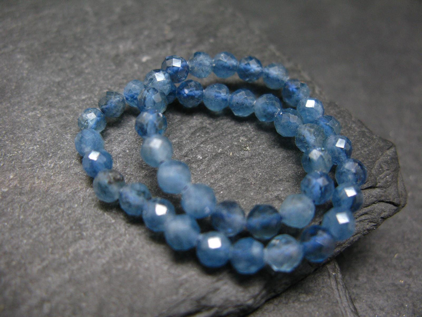 Santa Maria Aquamarine Genuine Bracelet ~ 7 Inches ~ 4mm Round Facetted Beads