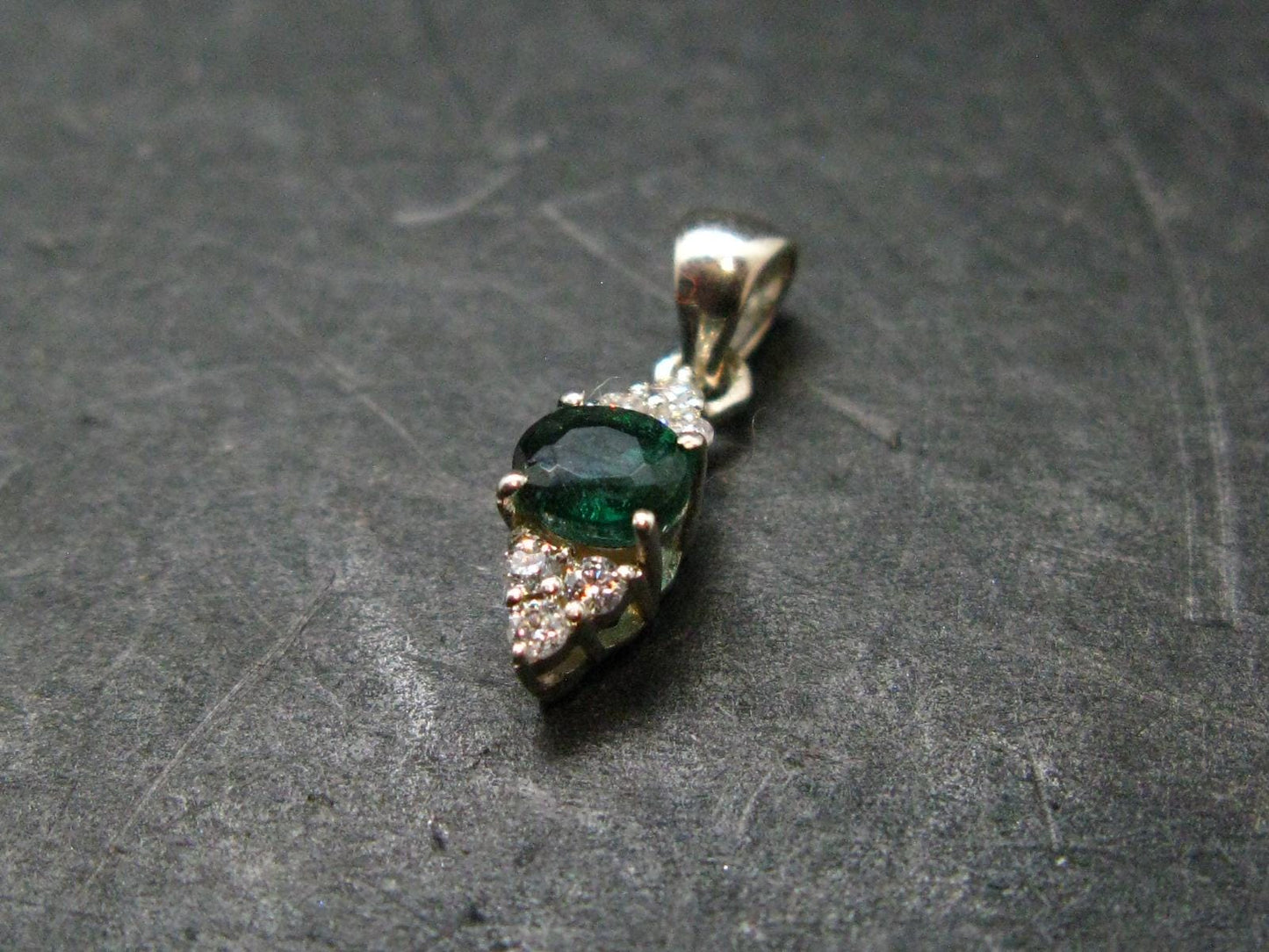 Emerald Silver Pendant From Colombia - 0.51 Grams