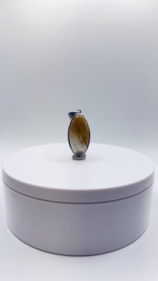 Golden Needle Inclusion Quartz Pendant – Natural Crystal Cabochon in Sterling Silver