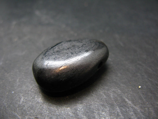 Rare ISUA Stone Metal Free Pendant From Greenland - 1.1" - 14.46 Grams