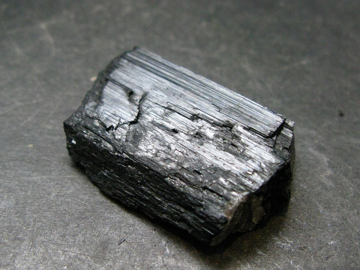 Aegirine Crystal From Malawi - 1.5" - 19.04 Grams