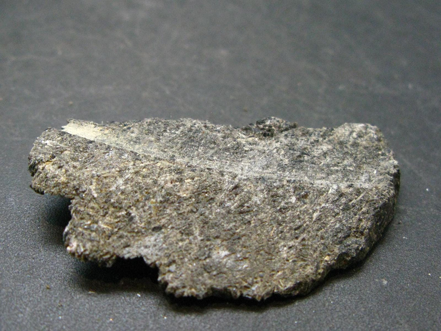 Rare Nuumite Nuummite Raw Piece From Greenland - 11.66 Grams - 1.7"