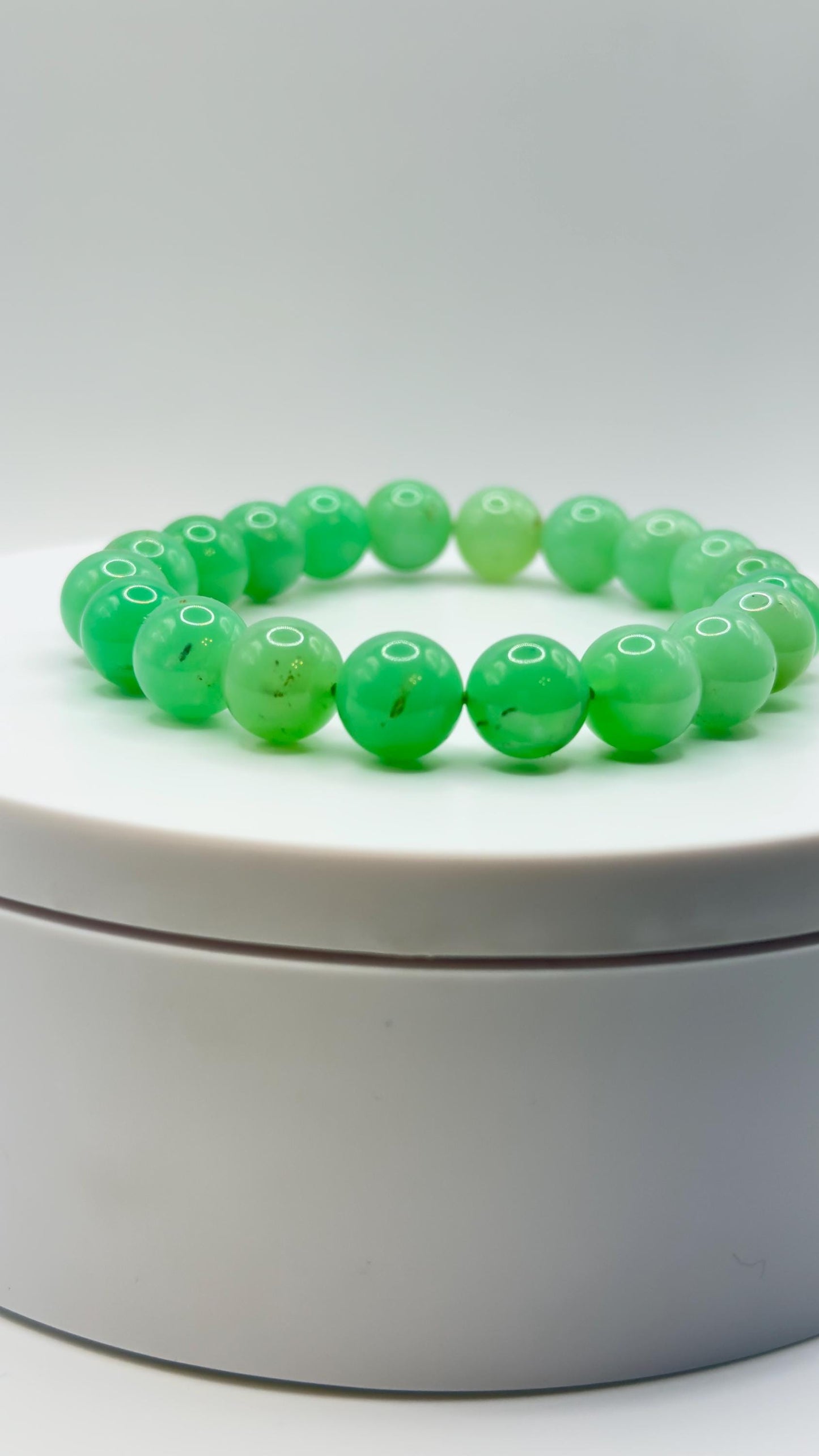 Green Chrysoprase Round Bead Bracelet – Natural Stretch Jewelry - Weight 29.16 g