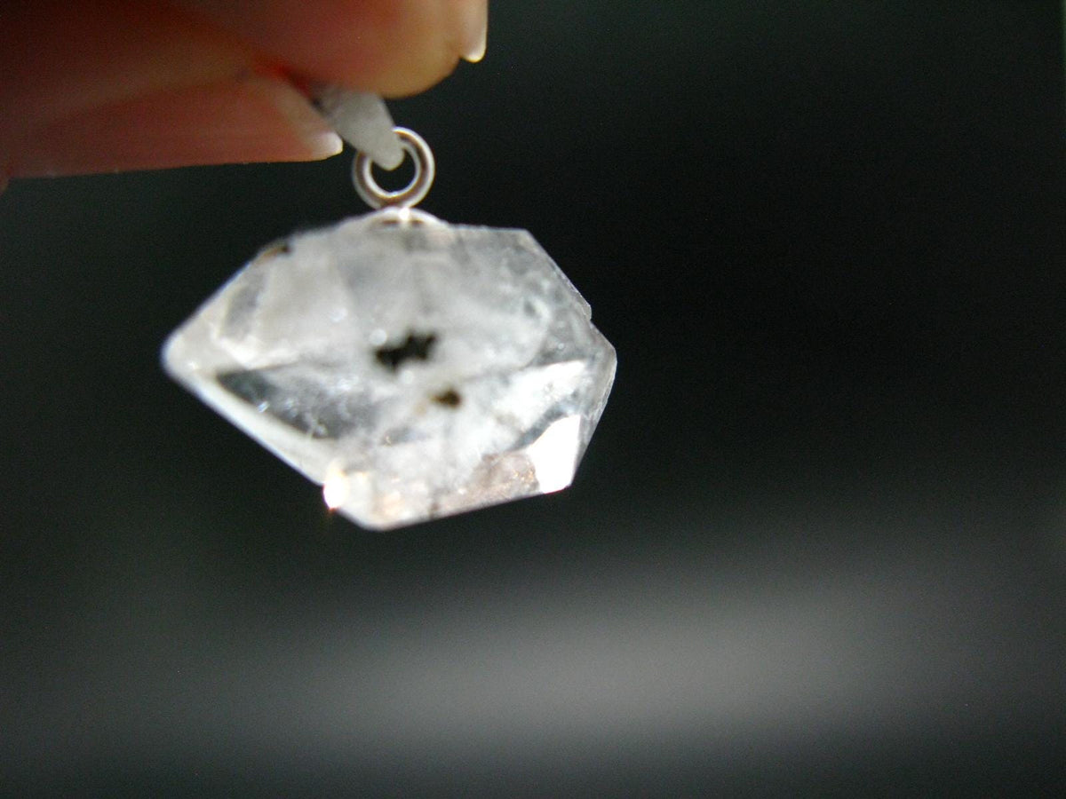 Fine Natural Herkimer Diamond Silver Pendant From New York - 0.7" - 2.12 Grams