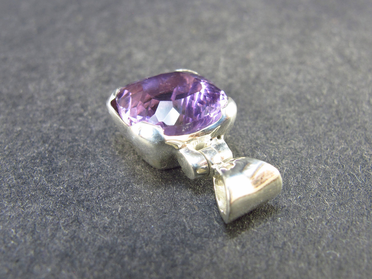 Genuine Rich Purple Faceted Amethyst Sterling Silver Pendant From Brazil - 0.7" - 3.72 Grams