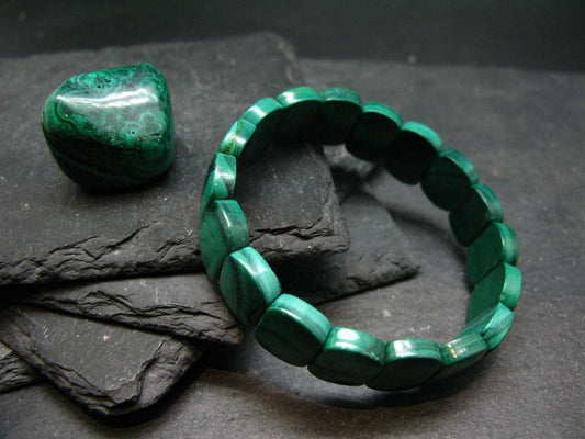 Malachite Genuine Bracelet ~ 7 Inches ~ 14mm Oval Beads