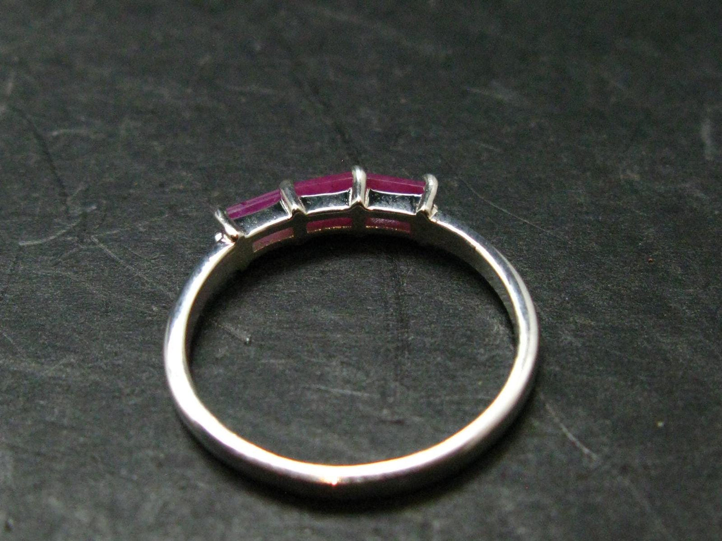 Star Ruby Sterling Silver Ring- Size 7 - 1.54 Grams