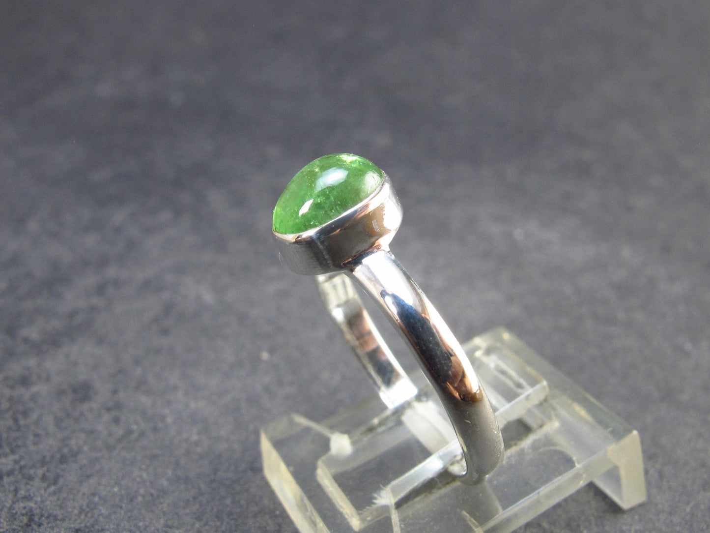 Tsavorite Green Garnet Sterling Silver Ring from Tanzania - 1.97 Grams - Size 6
