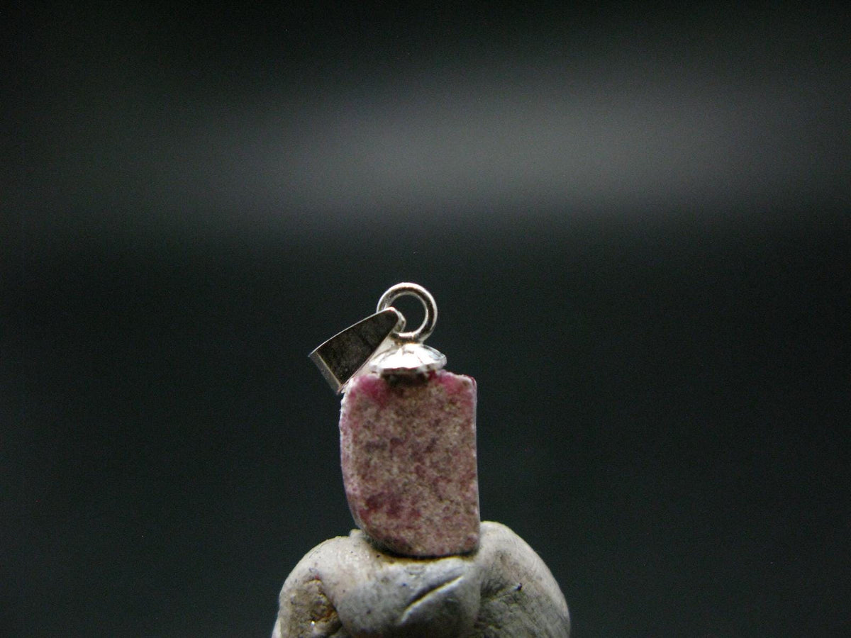 Bixbite Red Emerald Beryl Silver Pendant From Utah USA - 2.75 Carats - 0.7"