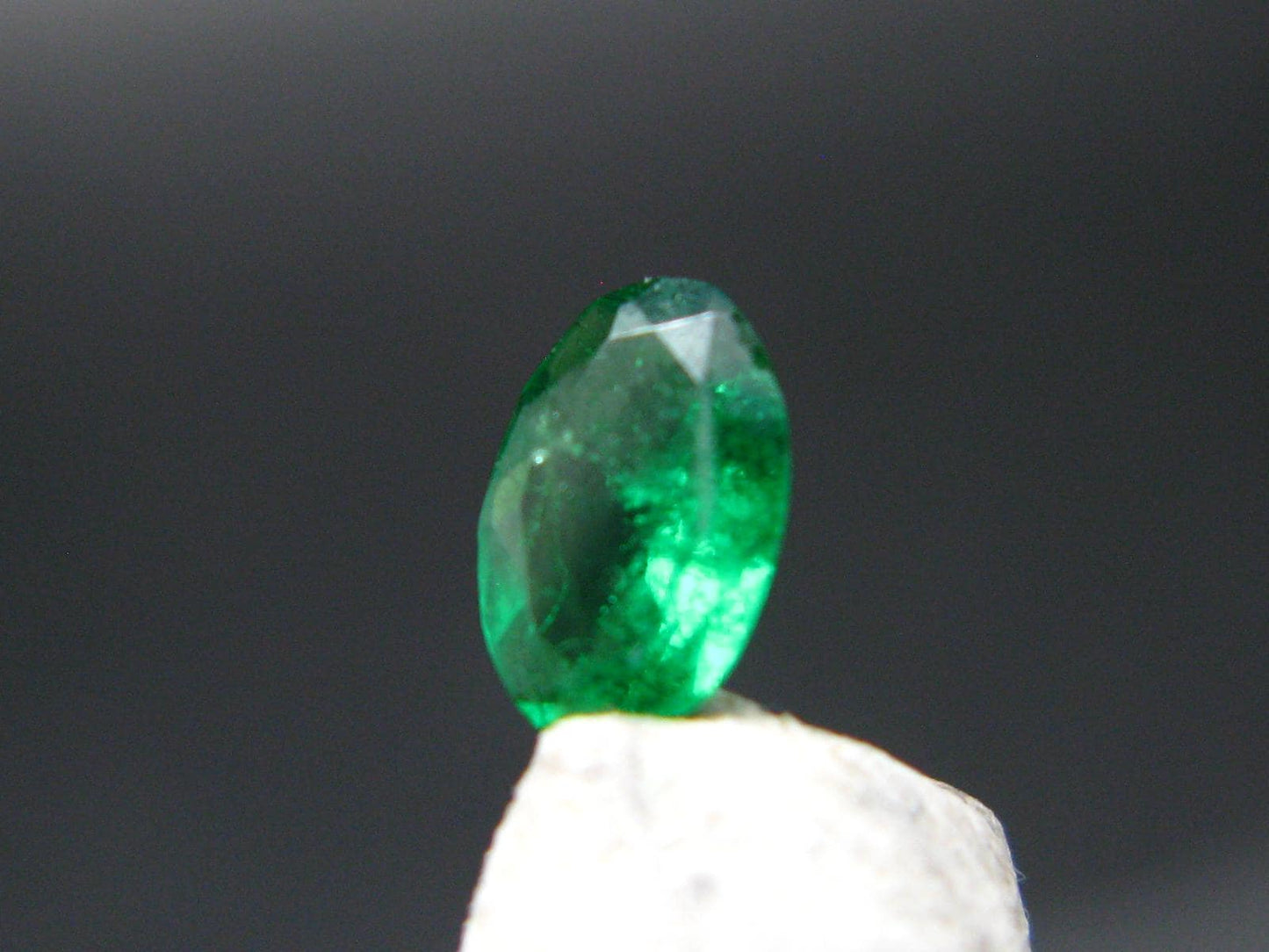 Gem Tsavorite Tsavolite Garnet Cut Stone From Tanzania - 0.36 Carats