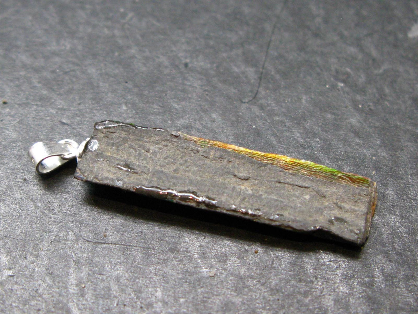 Ammolite Amolite Silver Pendant From Alberta Canada - 1.6" - 1.73 Grams