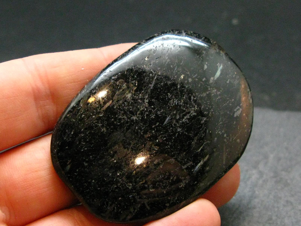 Rare Nuumite Nuummite Tumbled Stone From Greenland - 27.64 Grams - 1.9"