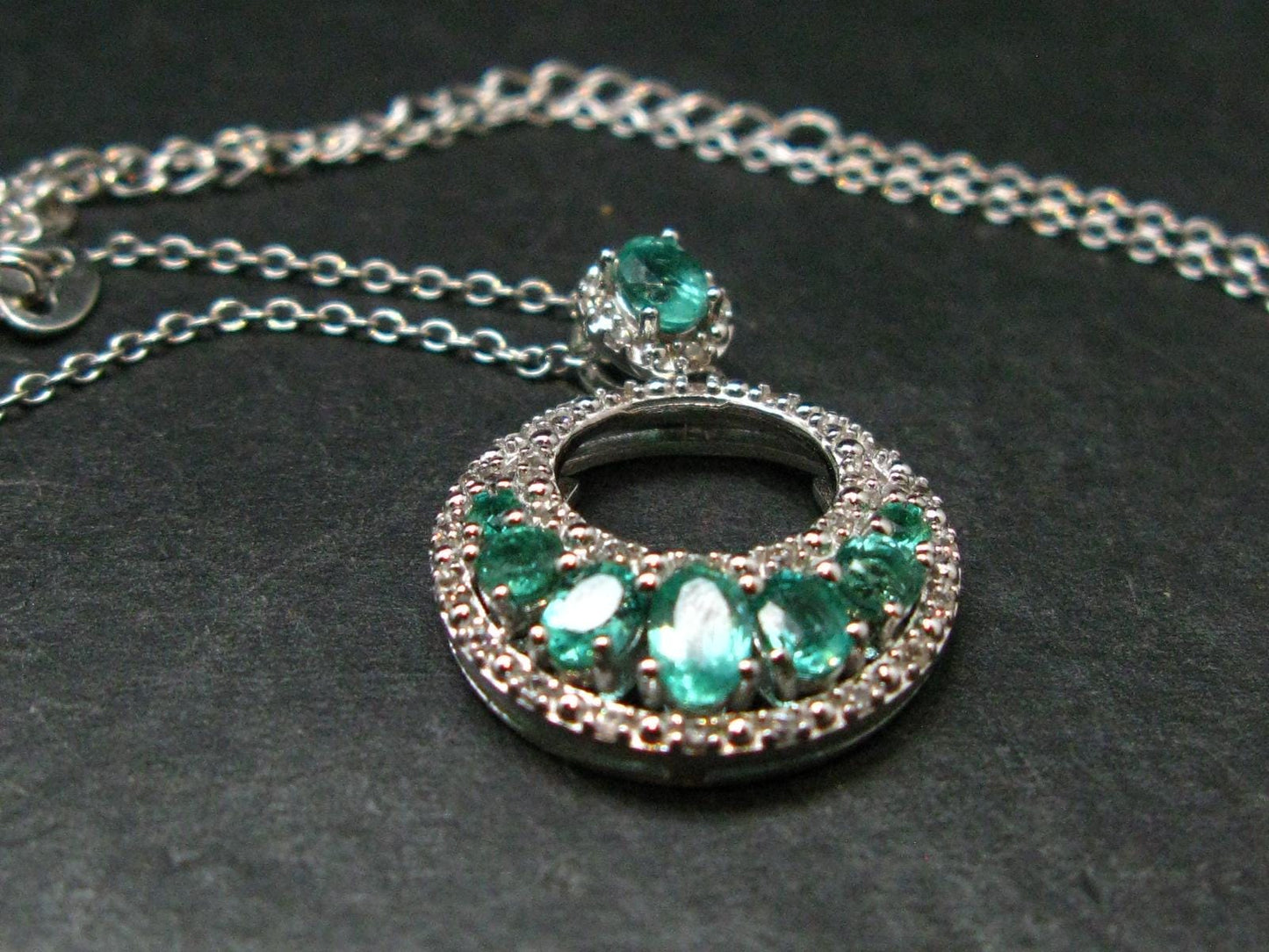 Emerald Silver Pendant W/Chain From Colombia - 4.14 Grams Total