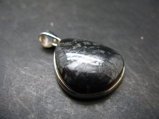 Rare ISUA Stone Silver Pendant From Greenland - 1.4" - 9.80 Grams