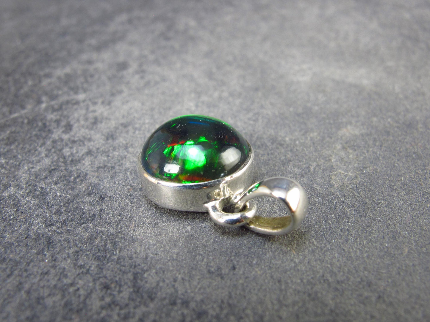 Rare Black Opal Sterling Silver Pendant from Australia - 0.7" - 1.57 Grams