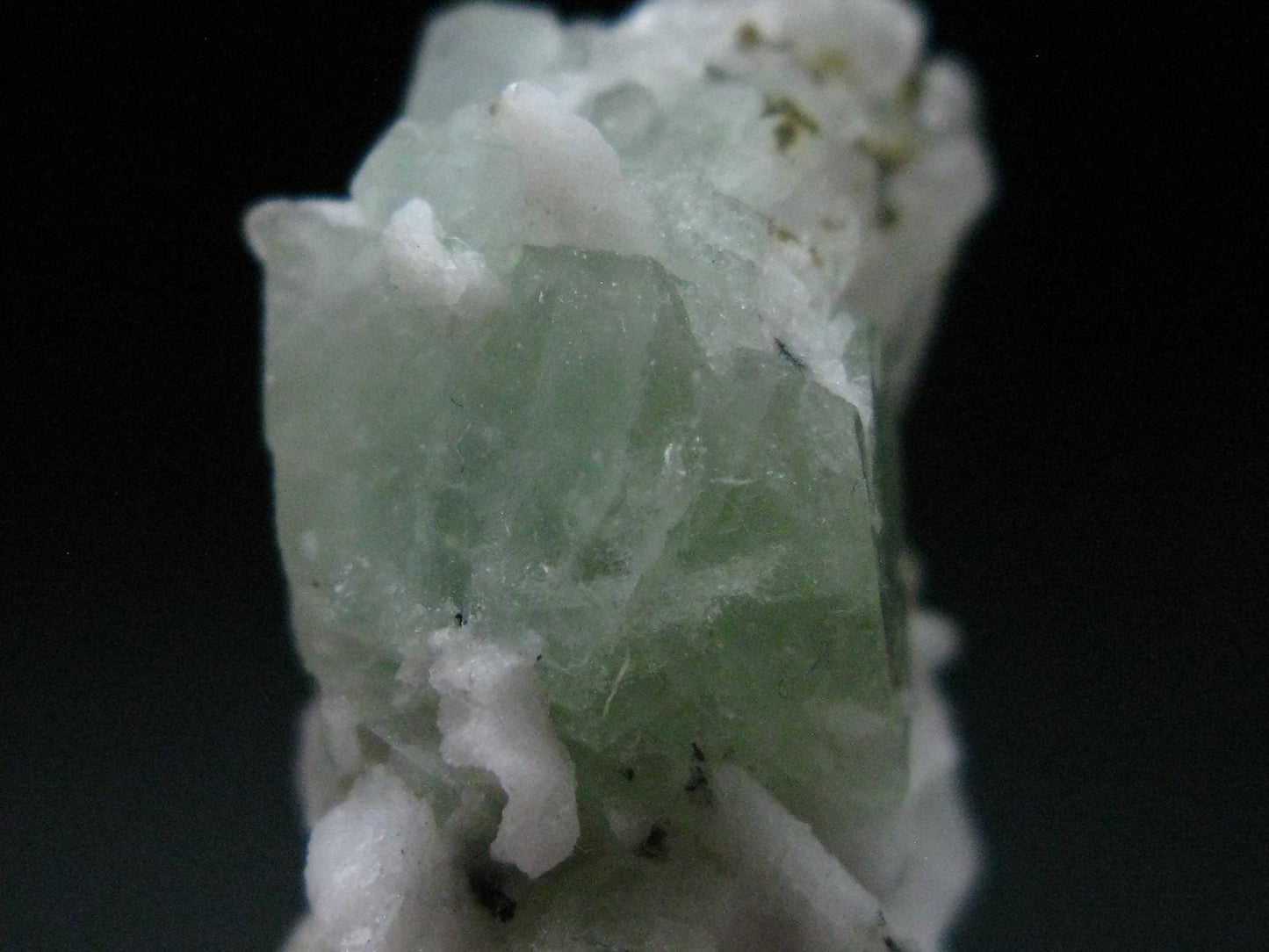Gem Green Herderite Crystal With Albite From Pakistan - 1.1" - 10.43 Grams