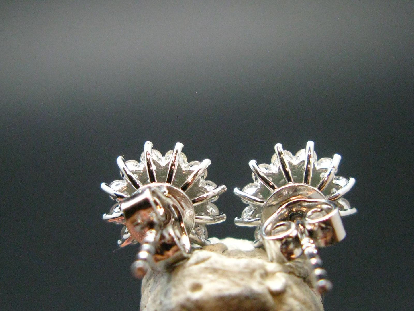 Gem Emerald Faceted Earrings In Sterling Silver - 0.36 Carats