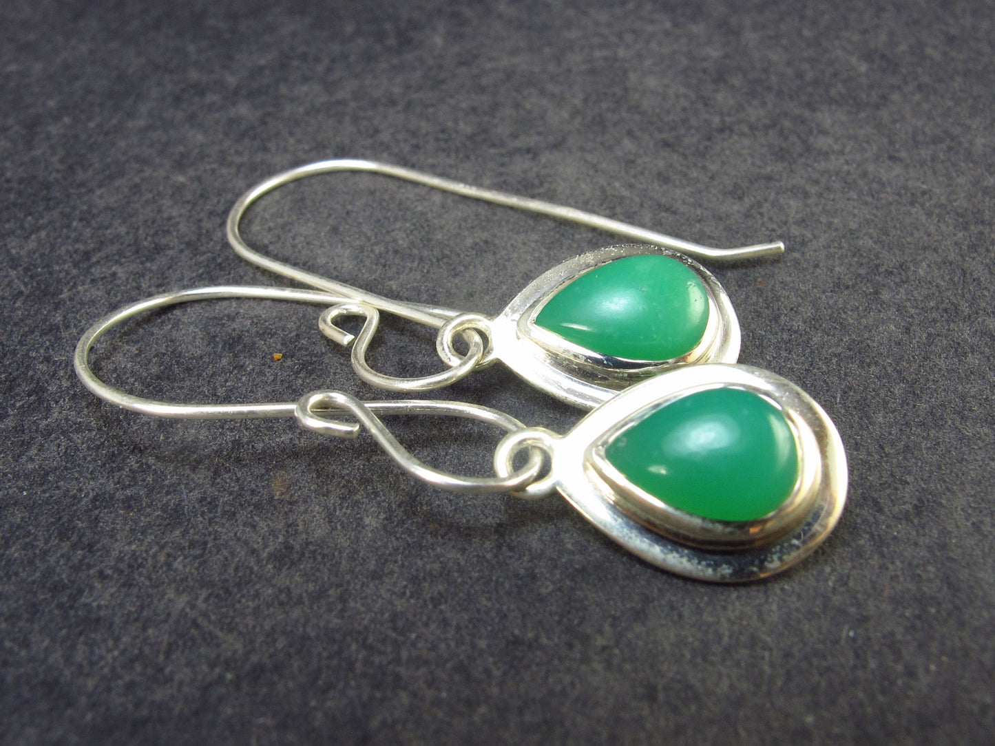 Stone of Venus!! Elegant Natural Chrysoprase 925 Sterling Silver Dangle Earrings - 3.17 Grams