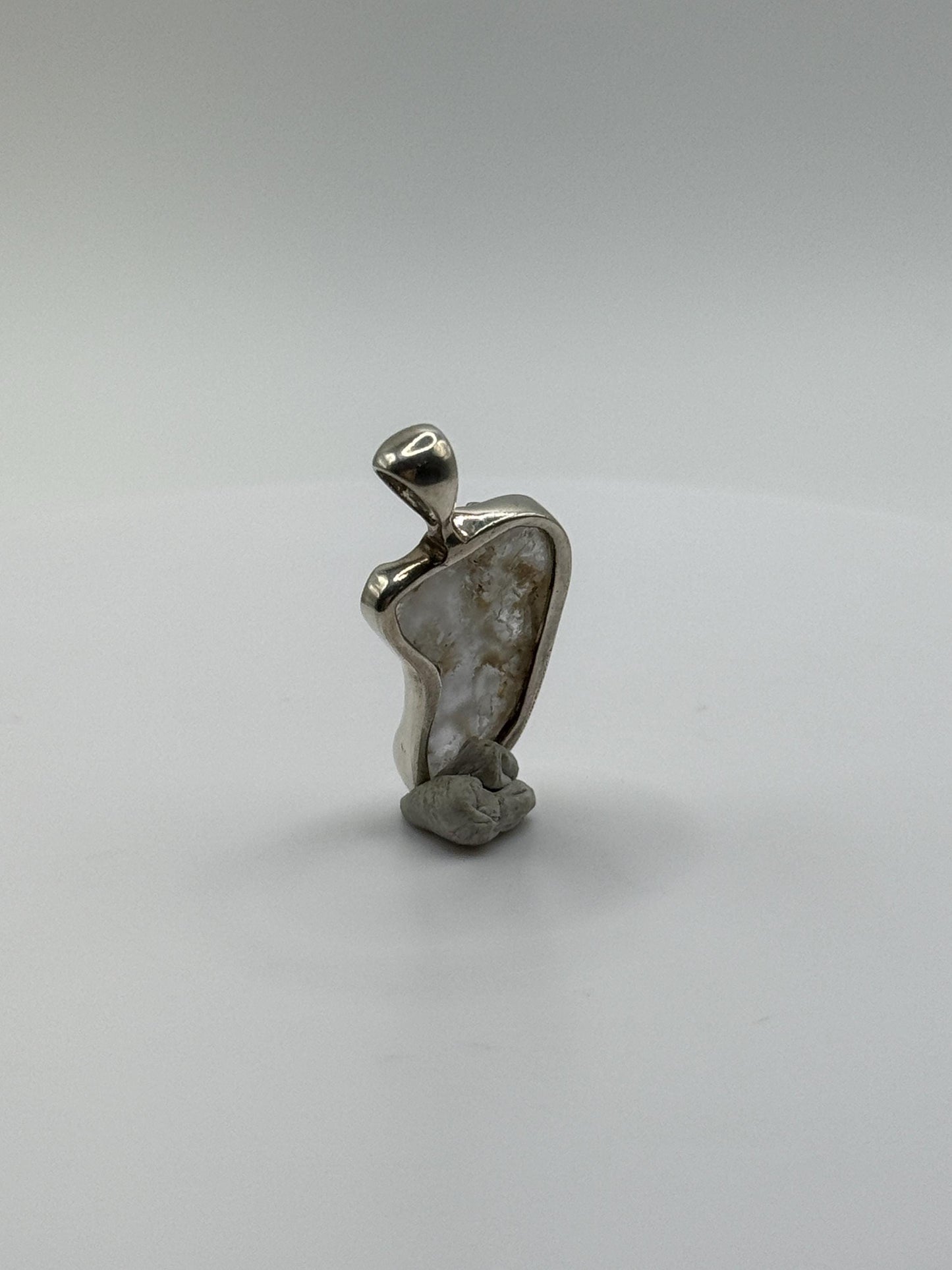 Herderite Crystal Pendant in Sterling Silver – Natural Gemstone - 1.71g