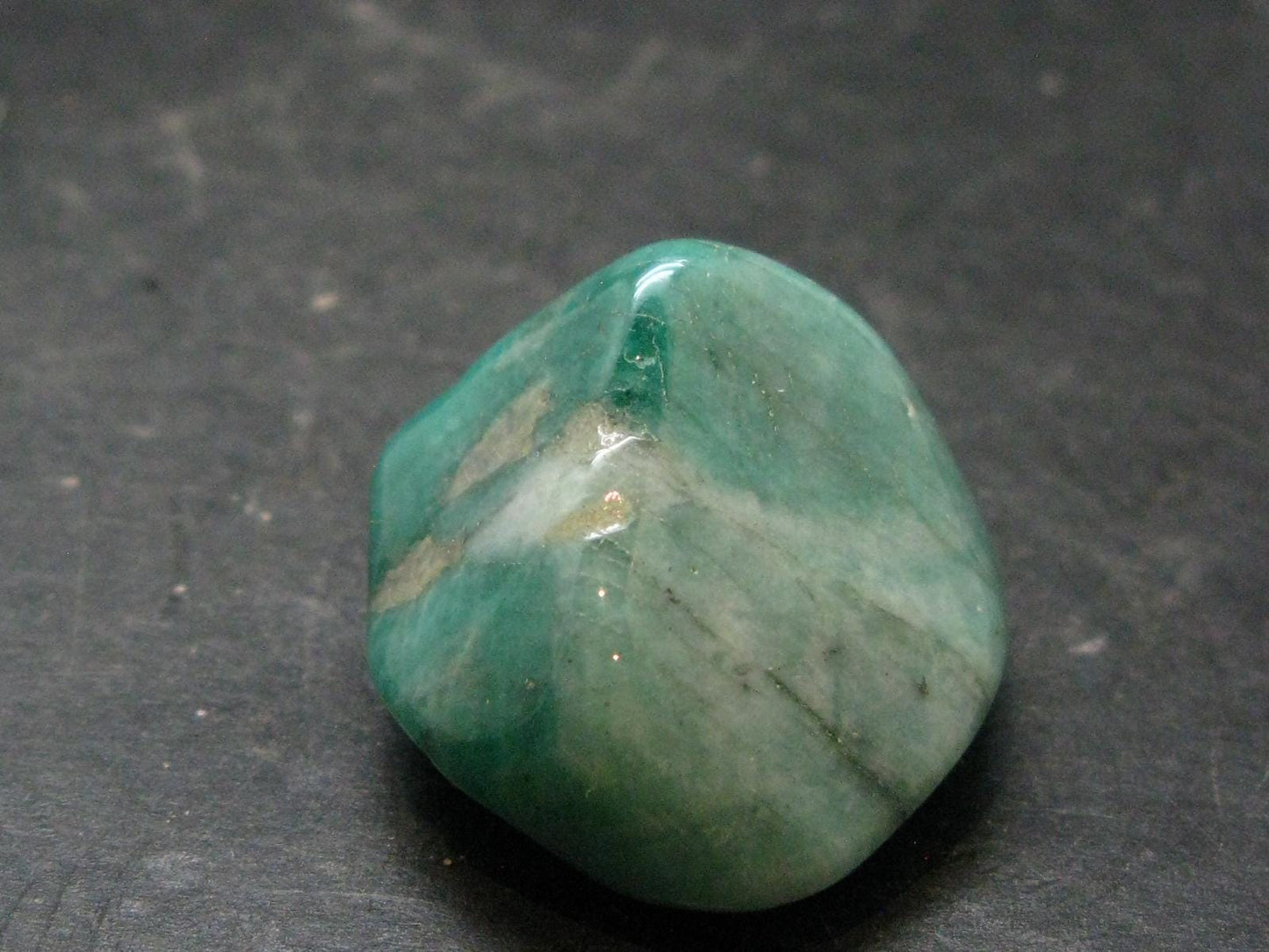 Natural Emerald Tumbled Stone from Brazil - 1.1" - 15.70 Grams