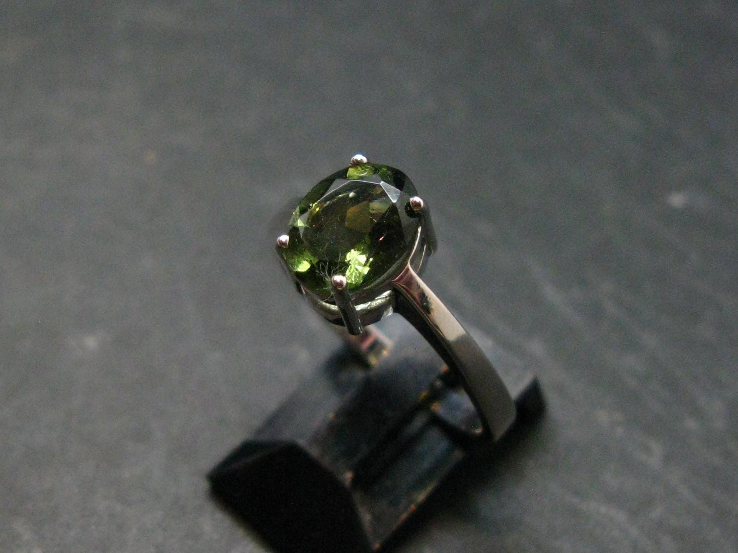 Moldavite Tektite Silver Ring from Czech Republic - Size 8 - 3.08 Grams