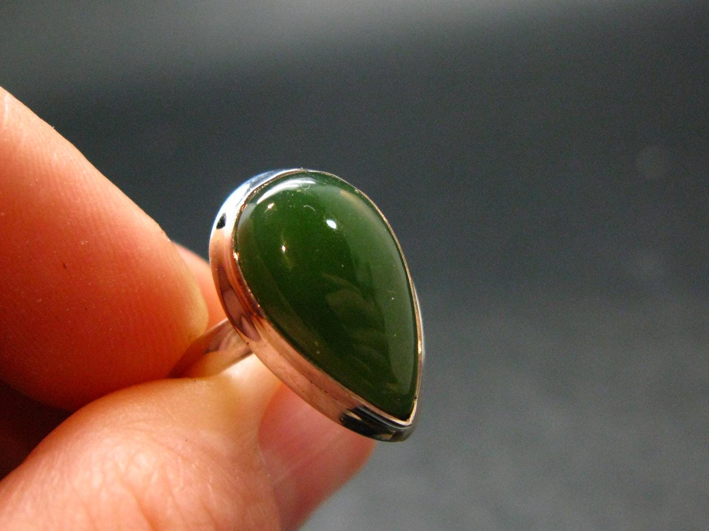 Nephrite Jade Ring From Canada - Size 5 - 4.72 Grams