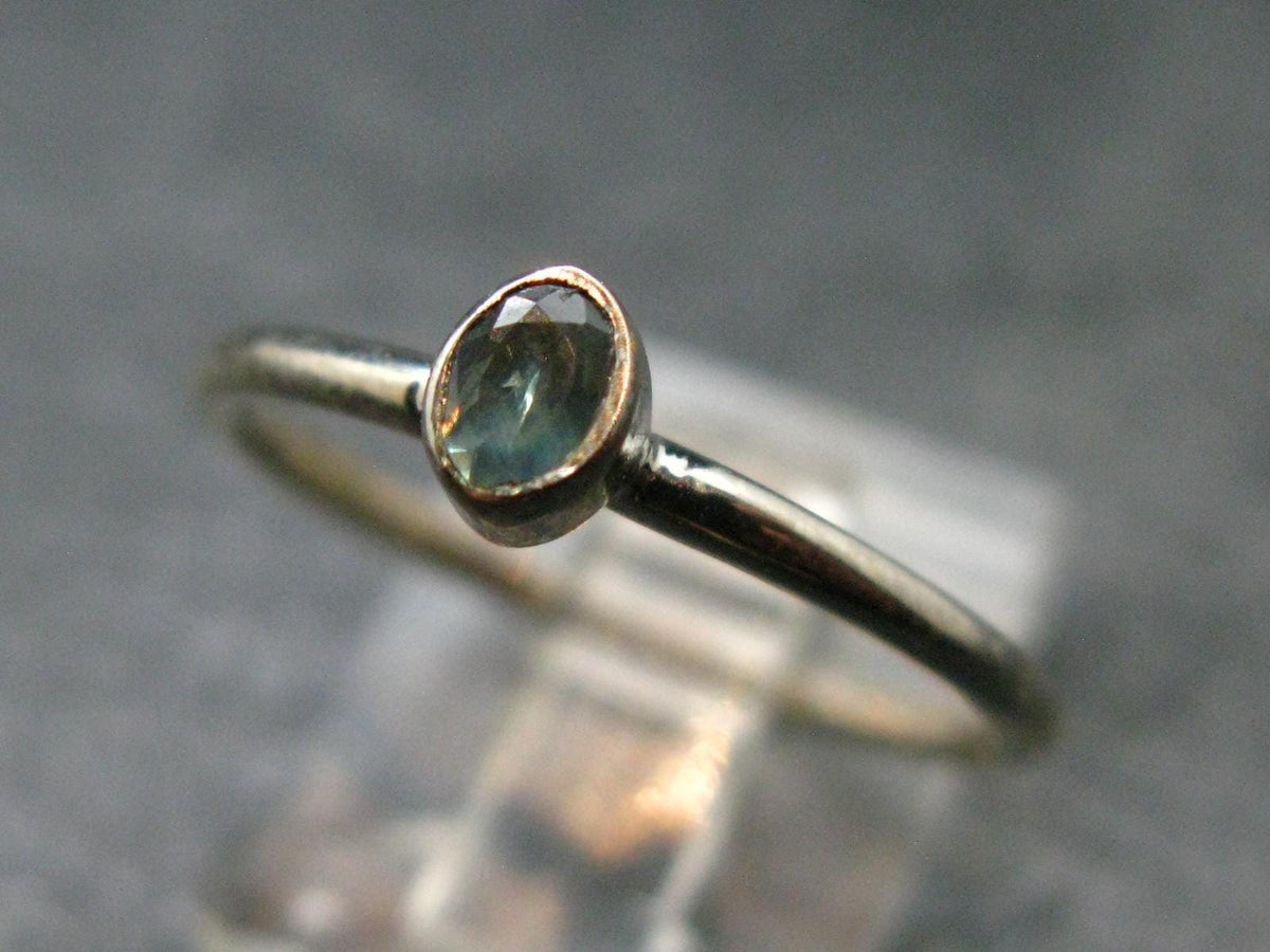 Genuine Alexandrite Gem Silver Ring From Russia - Size 8 - 1.50 Grams