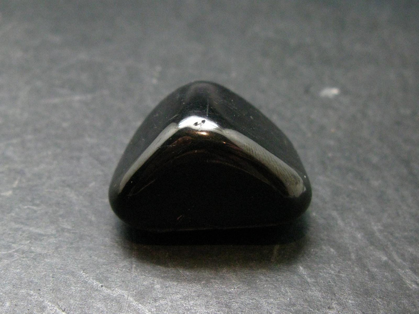 Elite Shungite Tumbled Piece from Russia - 1.3" - 17.15 Grams
