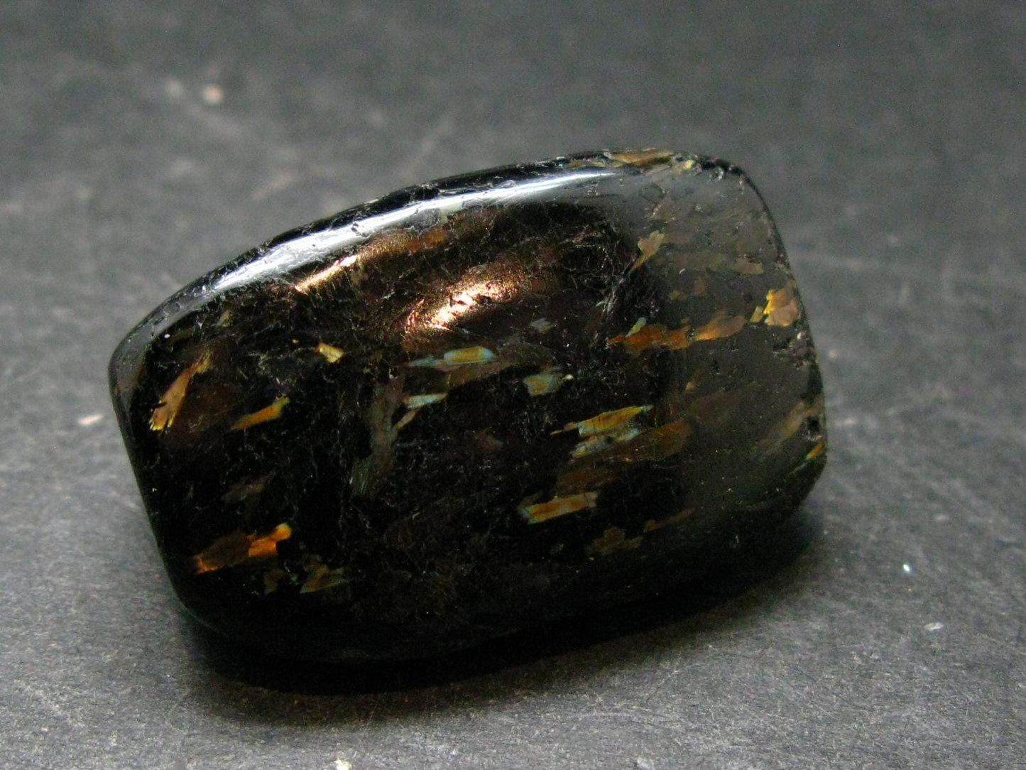 Rare Nuumite Nuummite Tumbled Stone From Greenland - 27.59 Grams - 1.3"