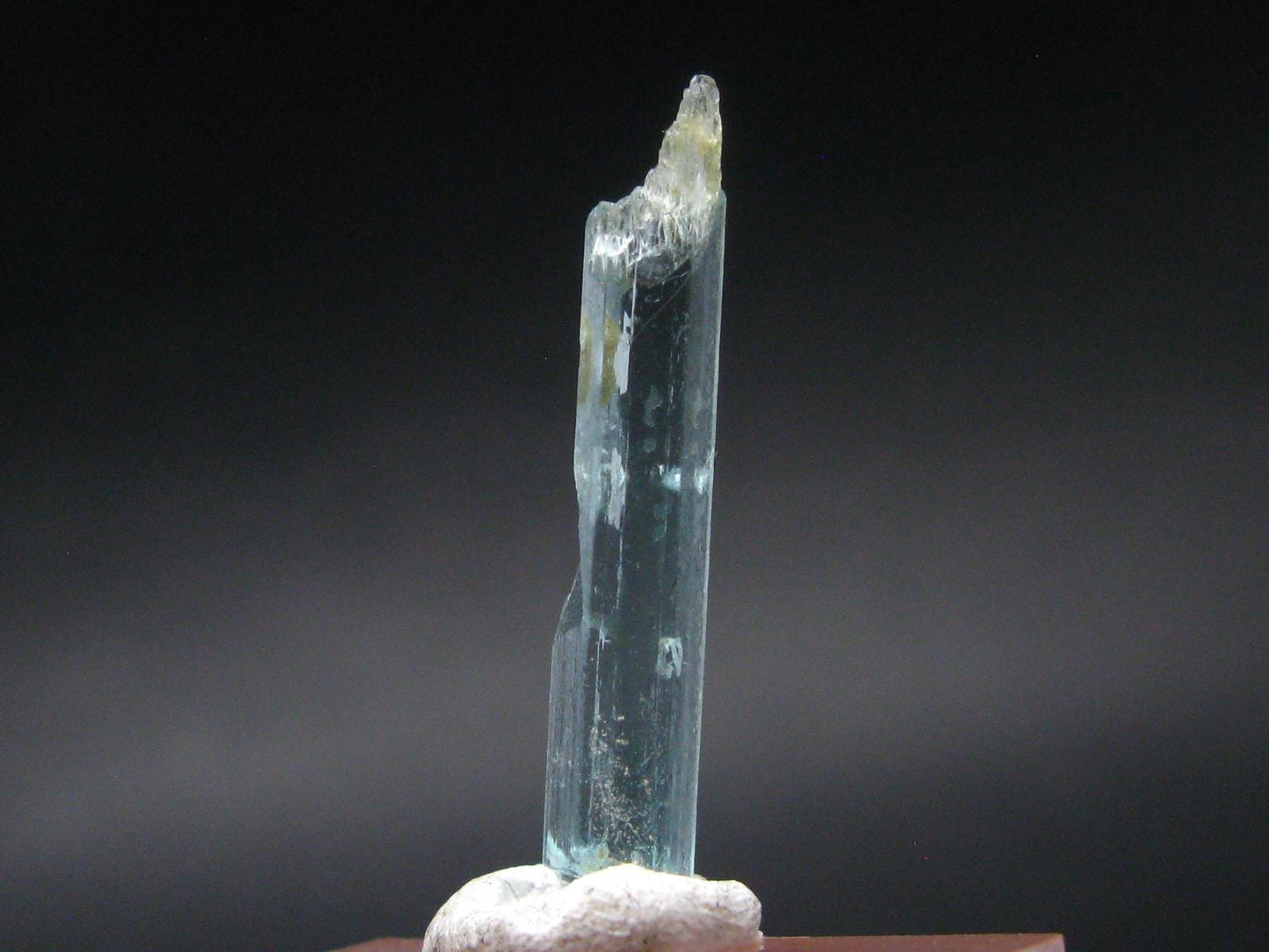 Emerald Vanadium Beryl Crystal From Nigeria - 1.1" - 3.93 Carats