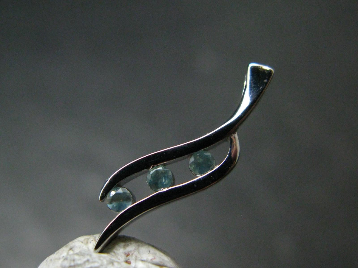 Genuine Alexandrite Gem Silver Pendant From Russia - 0.62 Grams - 0.11 TCW