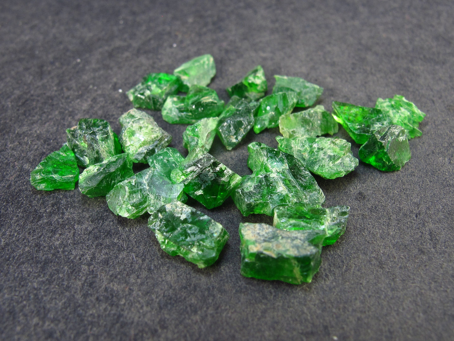 Lot of 25 Chrome Diopside Crystals From Russia